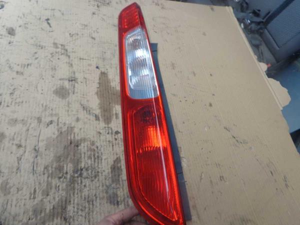 FEU ARRIERE GAUCHE FORD FOCUS 3/5PORTES 11/2004-1/2008 - Vue 1